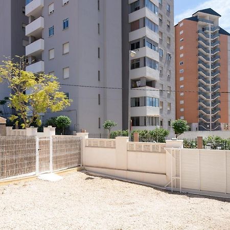 Вілла Casa Mya Con Terreno Privado Y Parking Compartido - A 800M De Playa Poniente Бенідорм Екстер'єр фото