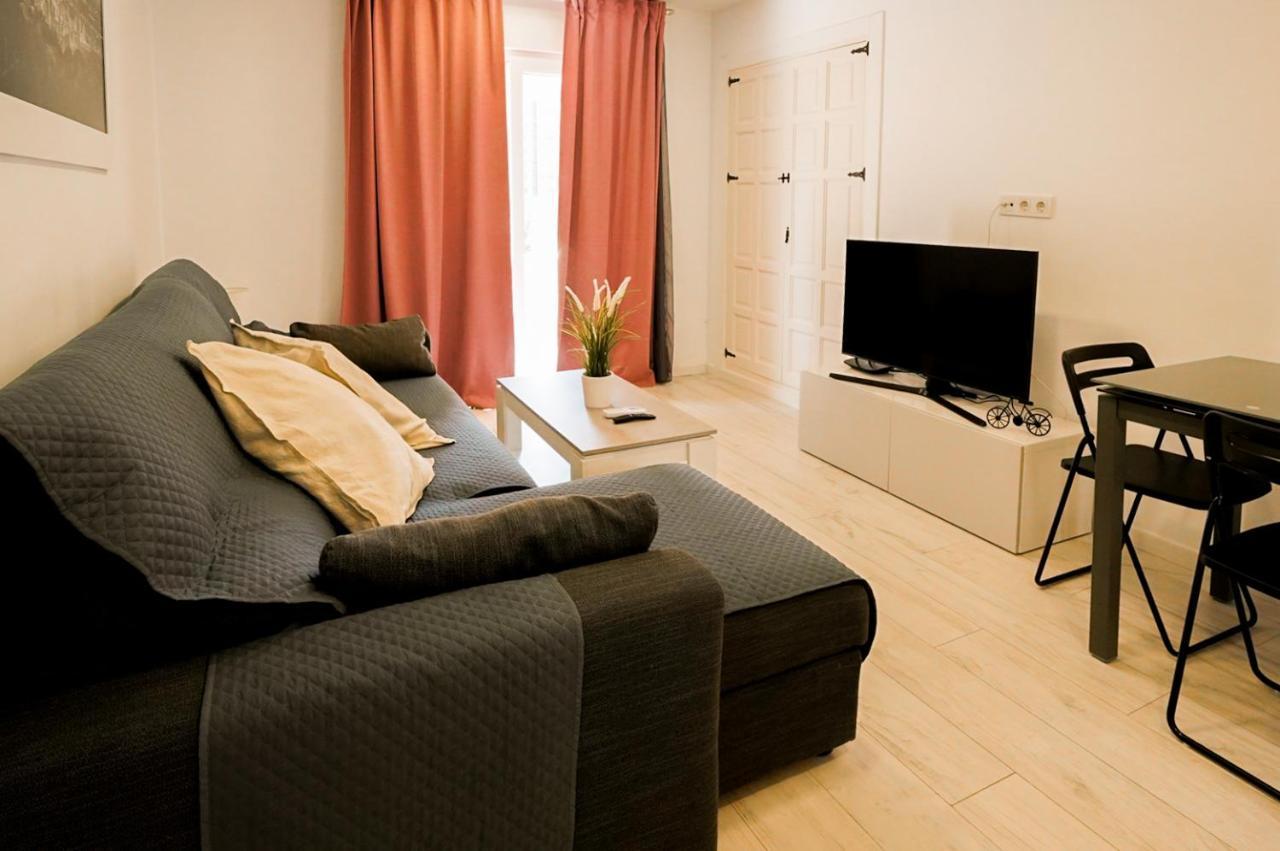 Вілла Casa Mya Con Terreno Privado Y Parking Compartido - A 800M De Playa Poniente Бенідорм Екстер'єр фото